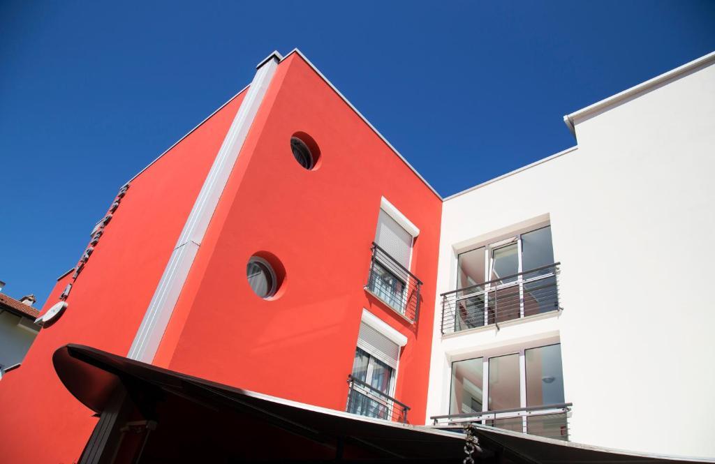 Aparthotel Esperya Lignano Sabbiadoro Exterior photo